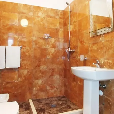 Mira Luxury